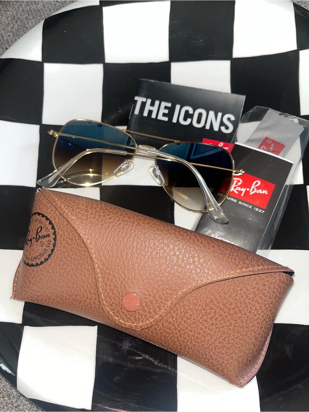 Ray-Ban Gold Frame Aviator Sunglasses Brown Gradient Lenses